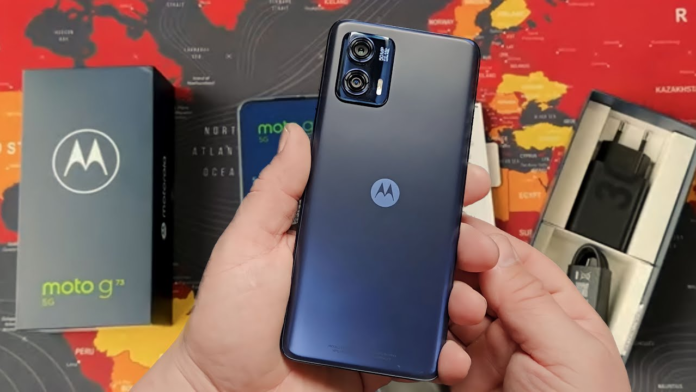 Motorola ने ग्राहकों के लिए अपना नया स्मार्टफोन Moto G73 5G को लॉन्च कर दिया है, शानदार फीचर्स और 5000mAh बैटरी के साथ मिलेगा कम कीमत।