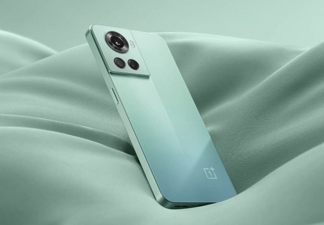 जबरदस्त लुक के साथ लांच हुआ OnePlus का यह स्मार्टफोन,50 मेगापिक्सल का प्राइमरी कैमरा और साथ ही कम कीमत में मिलेंगे दमदार फीचर्स।